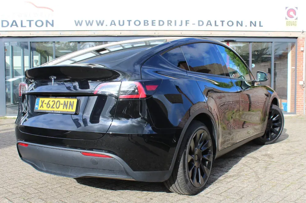 Tesla Model Y RWD 20"LMV uit 2023, foto 12