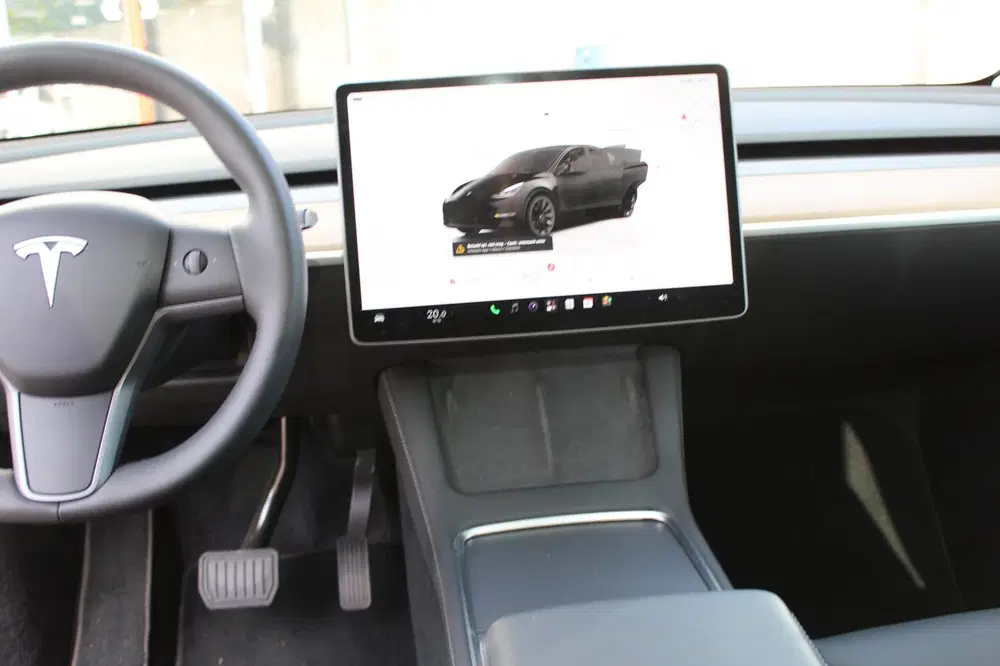 Tesla Model Y RWD 20"LMV uit 2023, foto 17