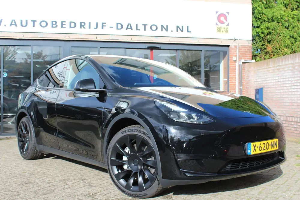 Tesla Model Y RWD 20"LMV uit 2023, foto 3