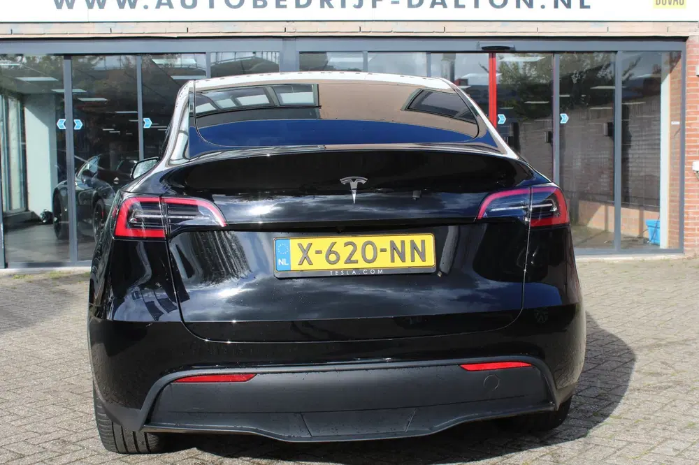 Tesla Model Y RWD 20"LMV uit 2023, foto 8