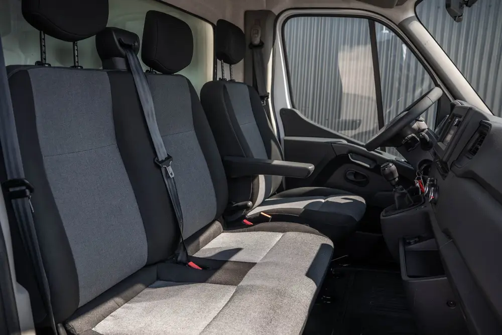 Renault Master *2.3dCi uit 2024, foto 12