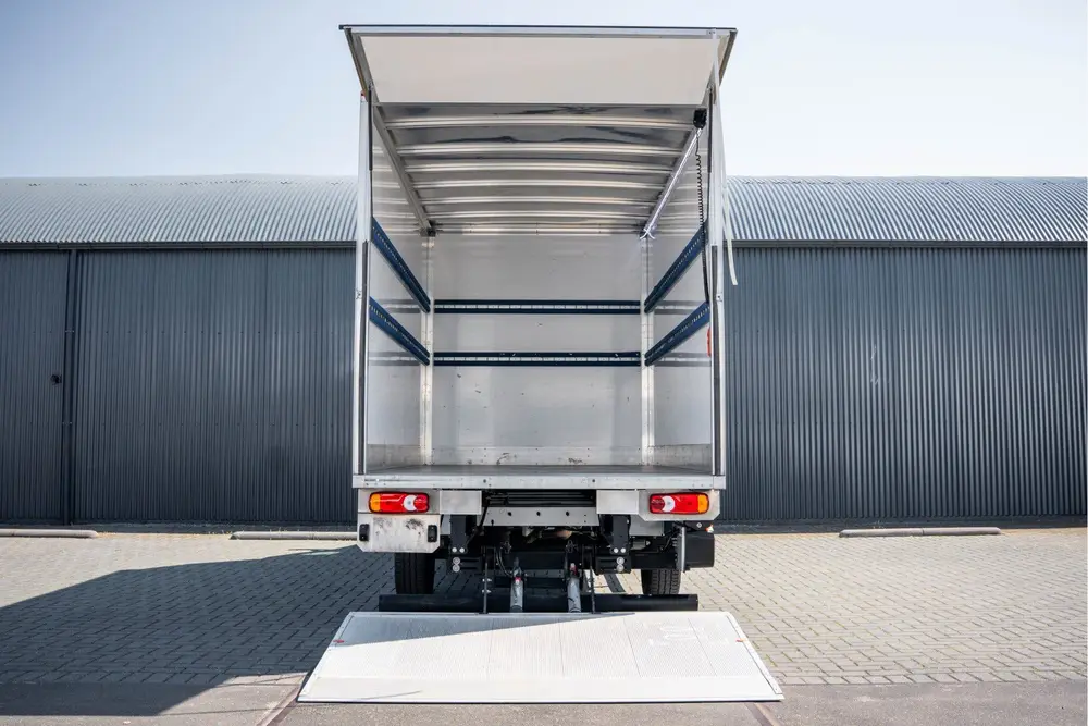 Renault Master *2.3dCi uit 2024, foto 8