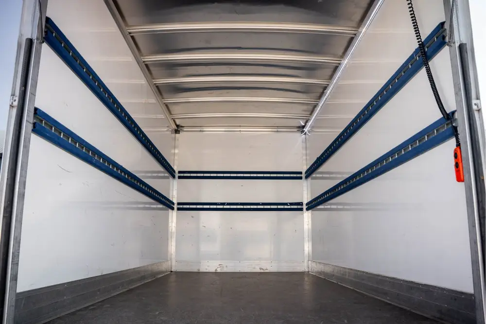 Renault Master *2.3dCi uit 2024, foto 9