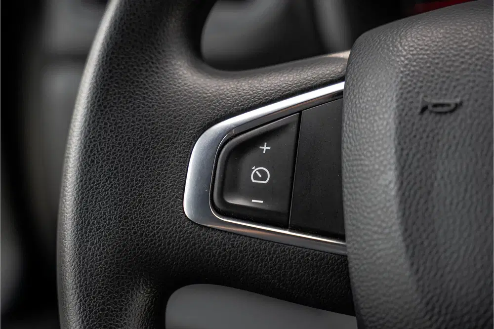 Renault Master 2.3dCi uit 2024, foto 15