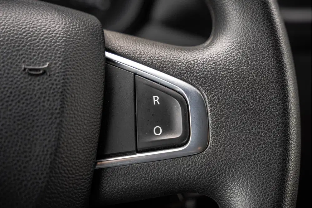 Renault Master 2.3dCi uit 2024, foto 16
