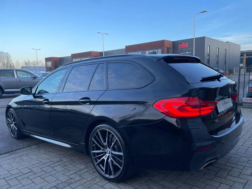 BMW 5-serie 530i M Sport Camera Navi Sfeerver. uit 2019, foto 9