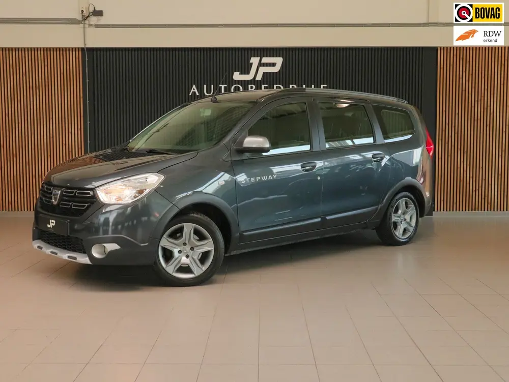 Dacia Lodgy 1.3 TCe Stepway CAMERA|APPLECARPLAY|AIRCO|CRUISE uit 2020