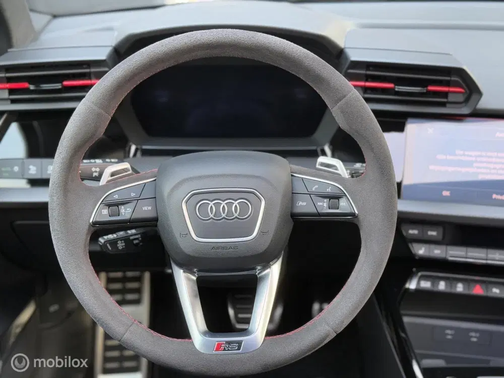 Audi RS3 2.5 TFSI quattro uit 2022, foto 15