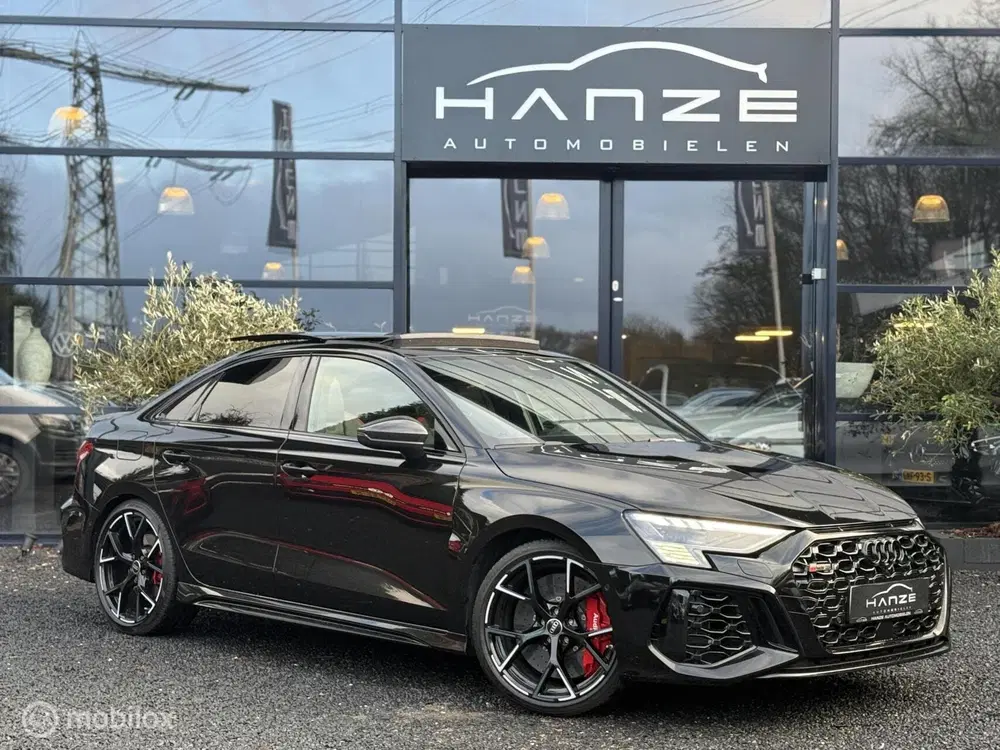 Audi RS3 2.5 TFSI quattro uit 2022, foto 16