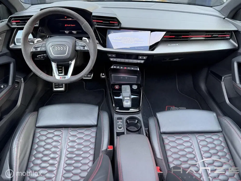 Audi RS3 2.5 TFSI quattro uit 2022, foto 2