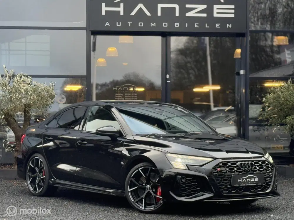 Audi RS3 2.5 TFSI quattro uit 2022, foto 9