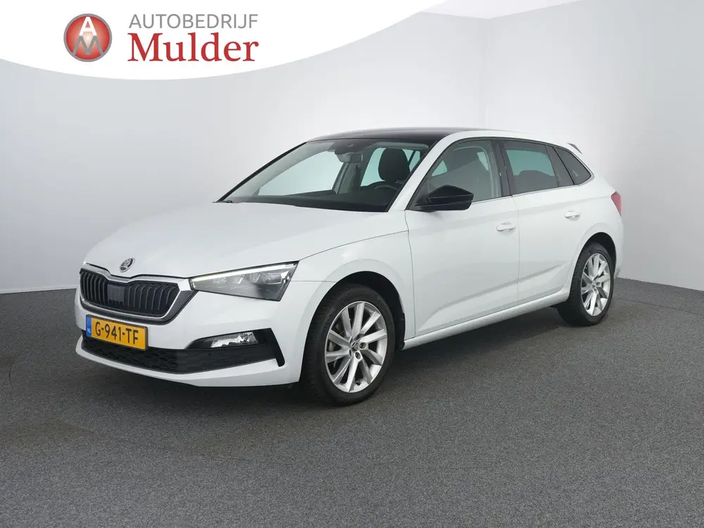 Skoda Scala 1.0 TSI First Edition | Pano | Stoelverwarming | uit 2019