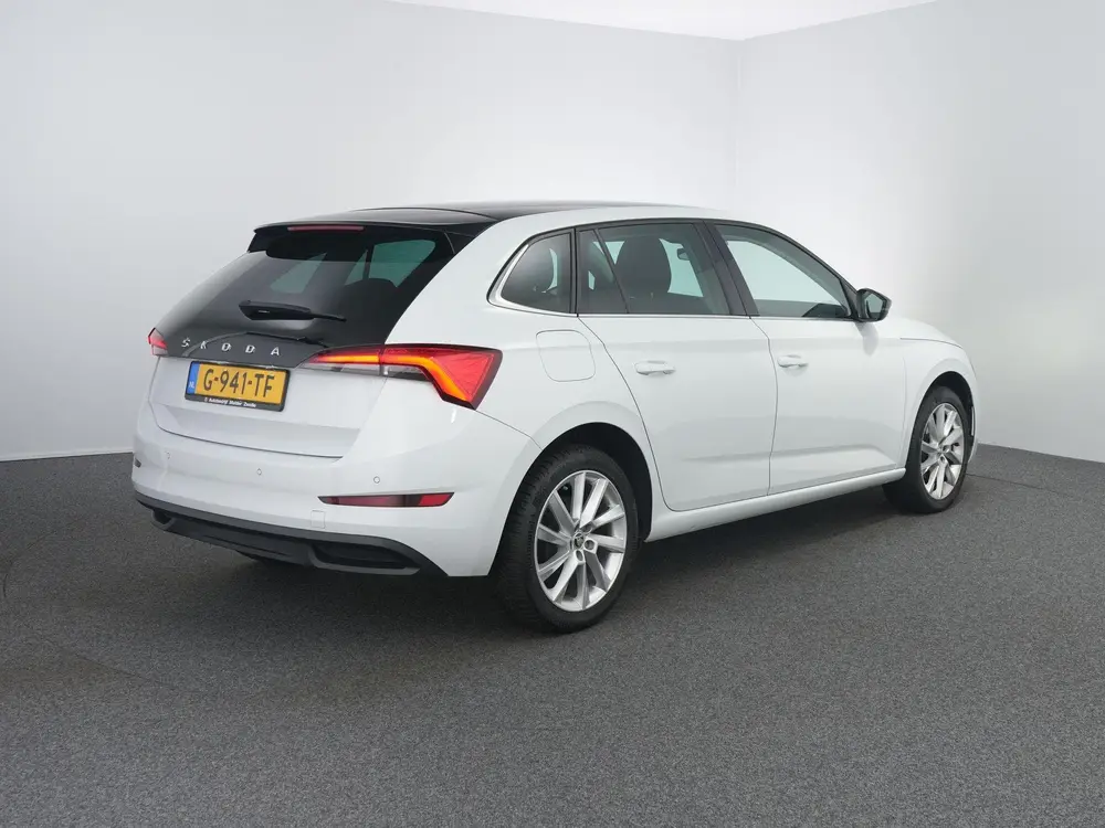 Skoda Scala 1.0 TSI First Edition | Pano | Stoelverwarming | uit 2019, foto 2