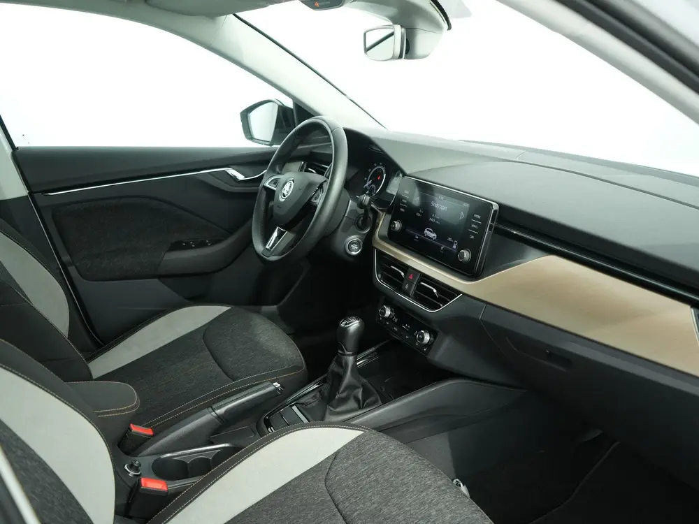 Skoda Scala 1.0 TSI First Edition | Pano | Stoelverwarming | uit 2019, foto 3