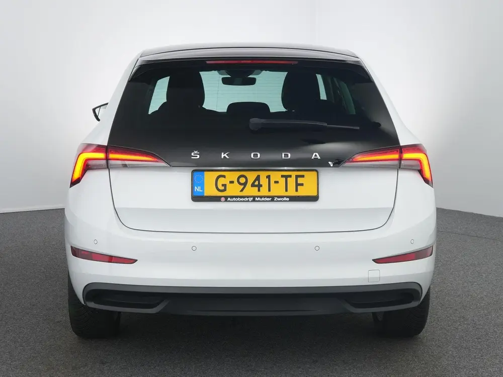 Skoda Scala 1.0 TSI First Edition | Pano | Stoelverwarming | uit 2019, foto 6