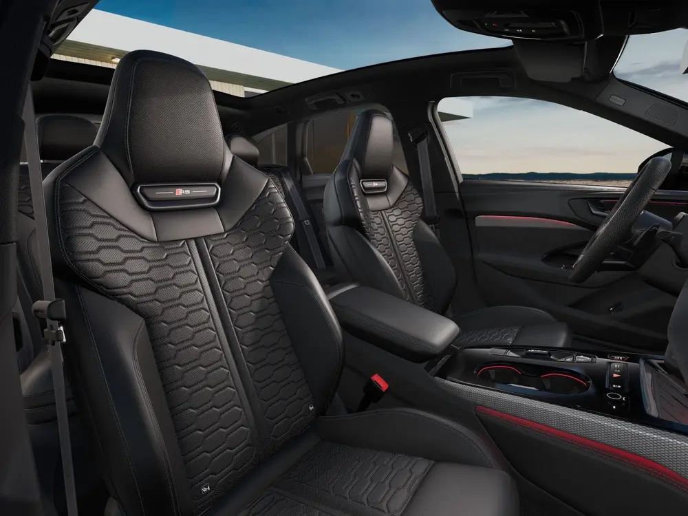 Audi RS5 640pk e-hybrid quattro uit 2026, foto 4