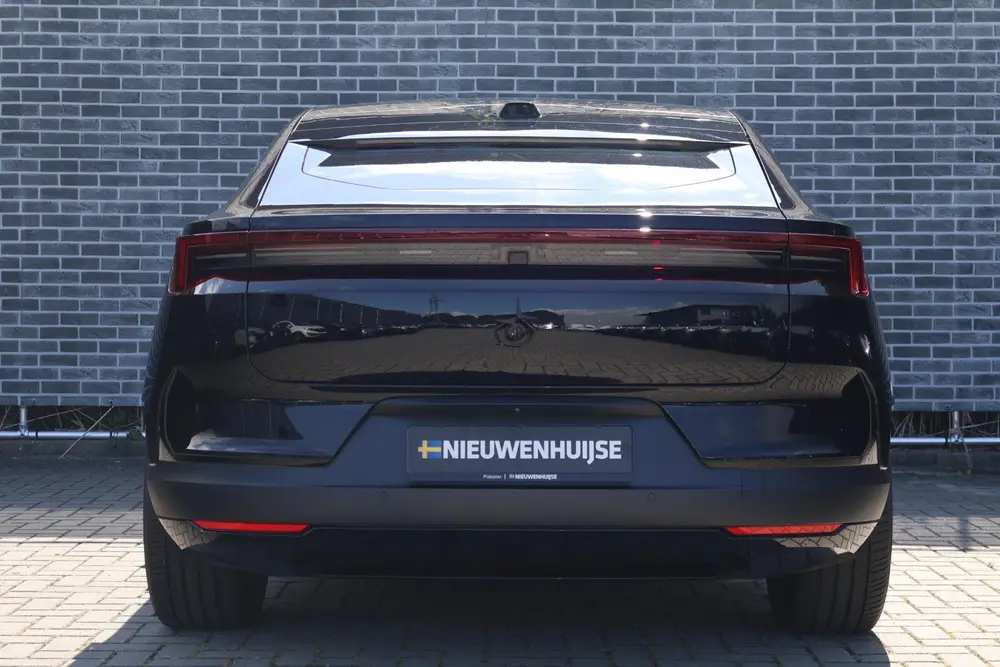 Polestar 4 Long Range Dual motor 100 kWh uit 2024, foto 4