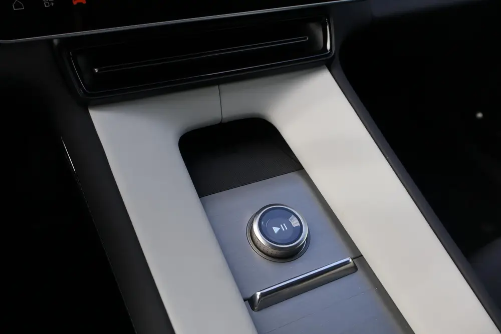 Polestar 4 Long Range Dual motor 100 kWh uit 2024, foto 8