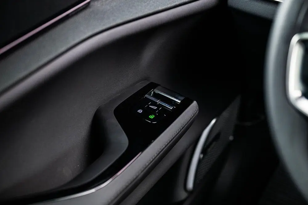 Polestar 3 Long range Dual motor Pilot Plus 111 kWh uit 2025, foto 19