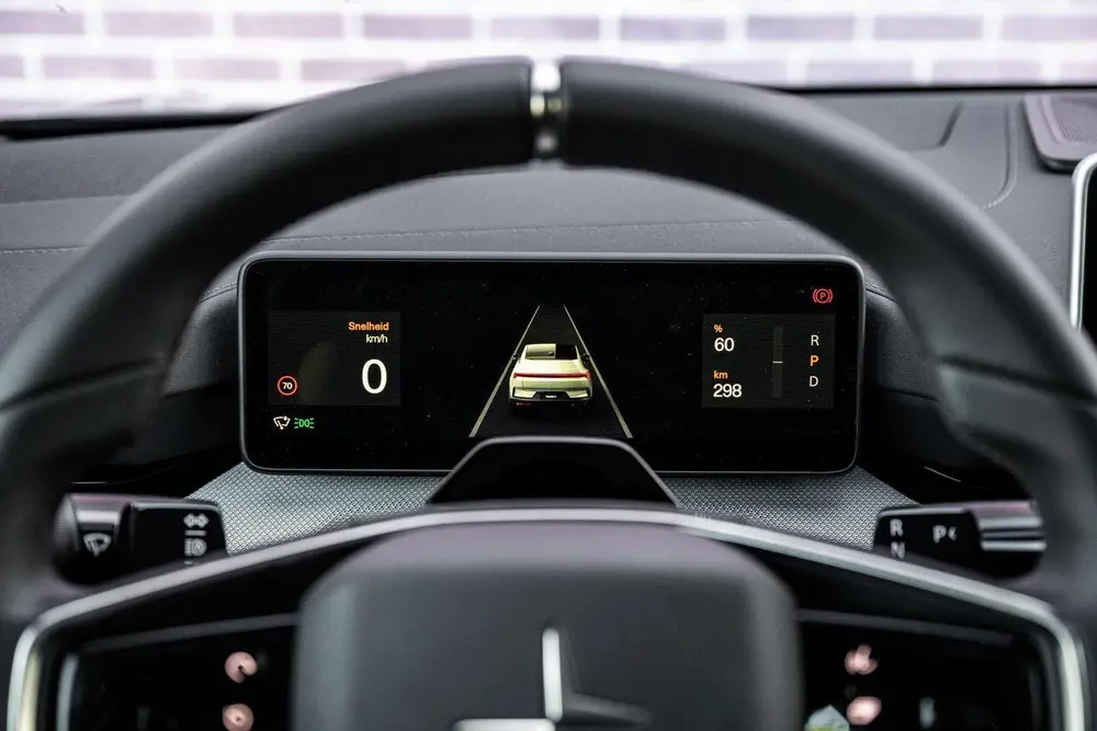 Polestar 4 Long Range Single motor 100 kWh uit 2024, foto 14
