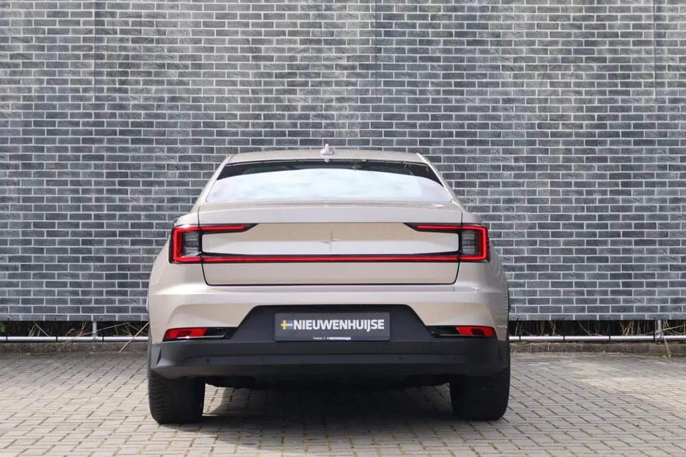 Polestar 2 Long Range Dual Motor 78 kWh uit 2024, foto 3