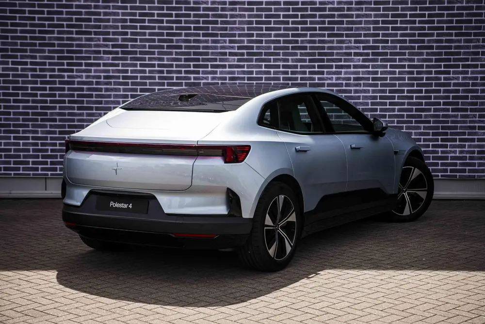 Polestar 4 Long Range Single motor 100 kWh Pilot uit 2025, foto 19