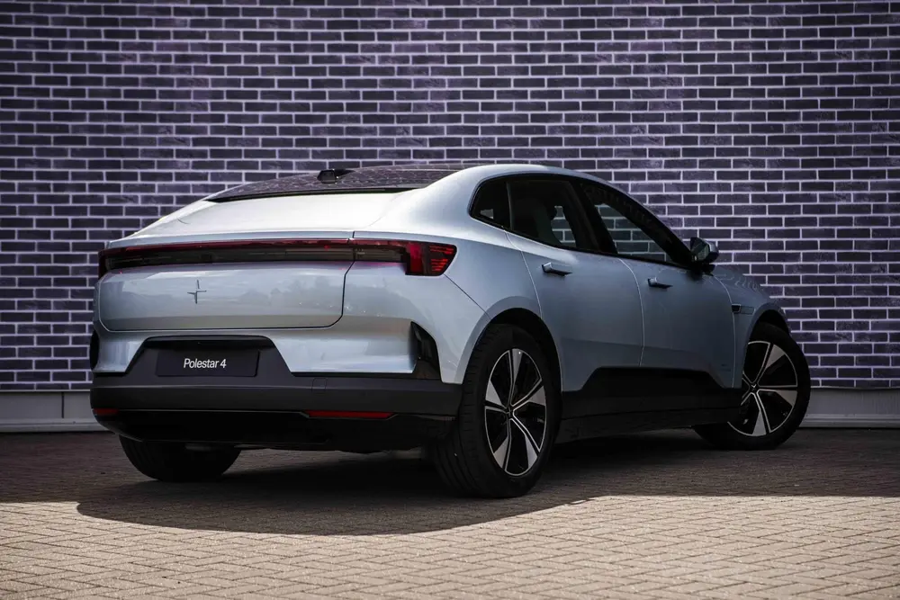Polestar 4 Long Range Single motor 100 kWh Pilot uit 2025, foto 5
