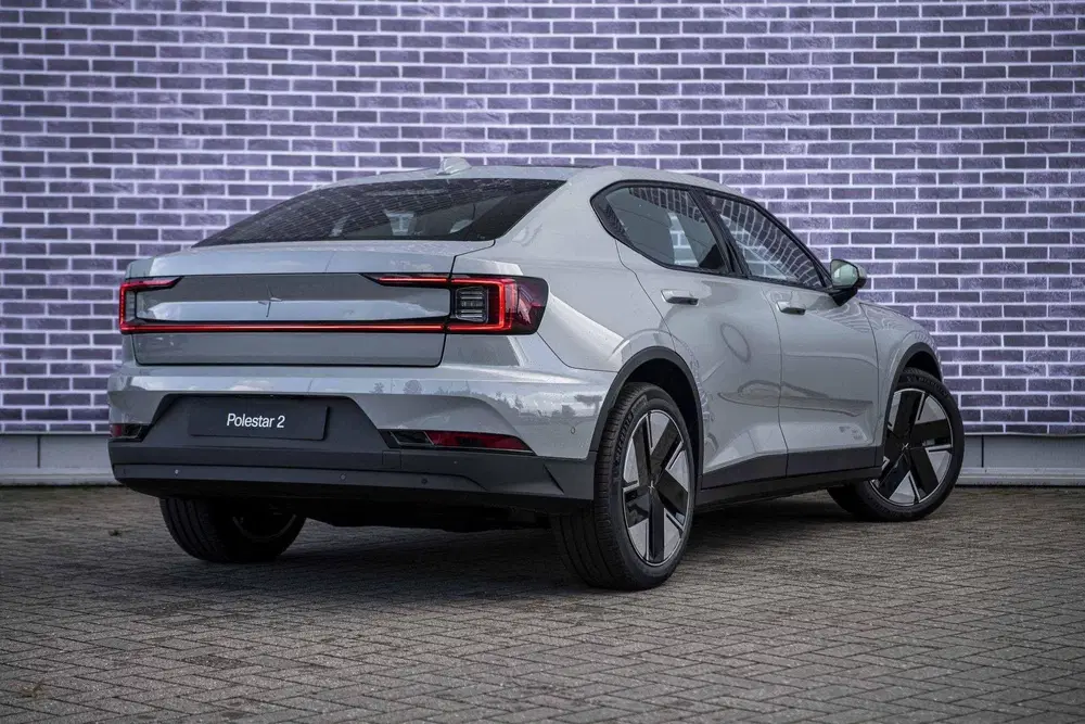Polestar 2 Long Range Dual motor Prime 82 kWh uit 2026, foto 2