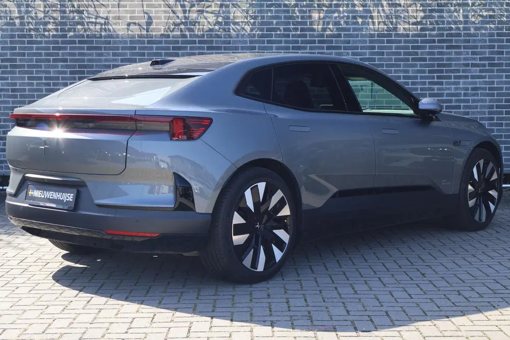 Polestar 4 Long Range Single motor Prime 100 kWh uit 2026, foto 3