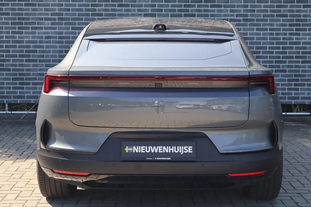 Polestar 4 Long Range Single motor Prime 100 kWh uit 2026, foto 4