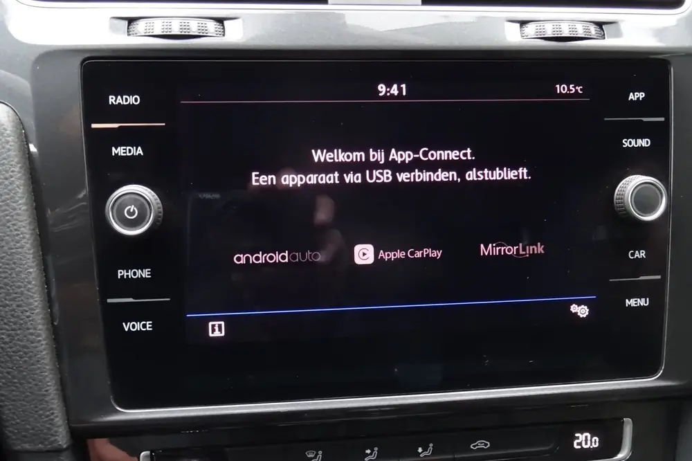 Volkswagen Golf 1.5 TSI Comfortline Business uit 2019, foto 10