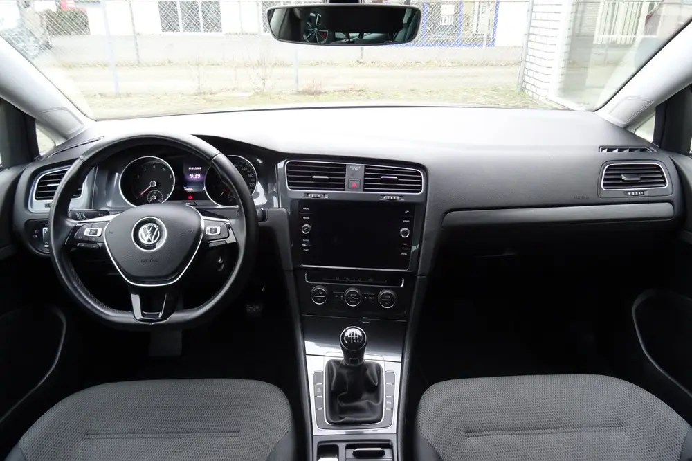 Volkswagen Golf 1.5 TSI Comfortline Business uit 2019, foto 8