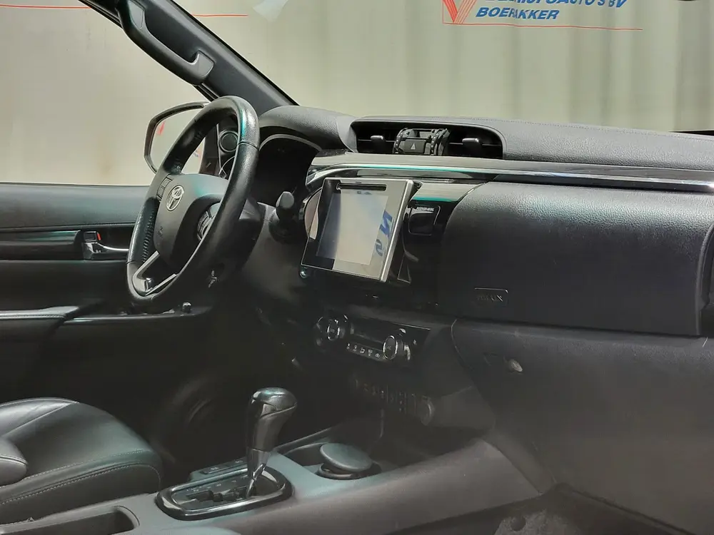 Toyota Hilux 2.4D Pick-up Automaat Euro 6 (bj 2019) uit 2019, foto 9