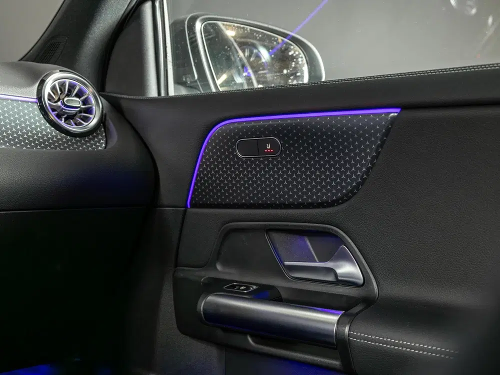 Mercedes-Benz EQA 250+ Business Solution uit 2026, foto 14