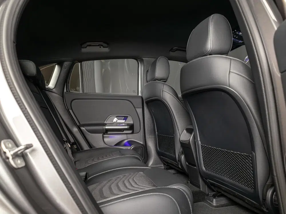 Mercedes-Benz EQA 250+ Business Solution uit 2026, foto 15