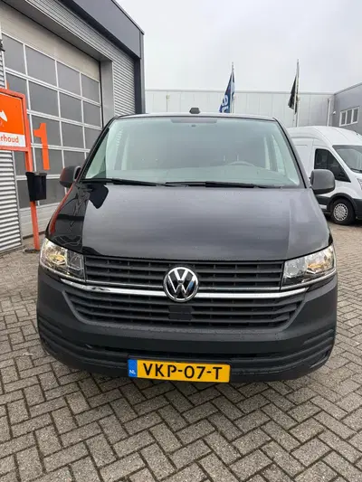 Volkswagen Transporter V.W Transporter 2.0 TDI 90pk L1h1 2021 app uit 2021