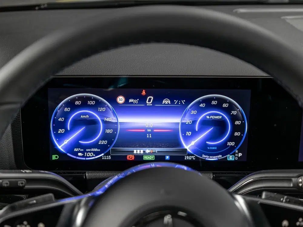 Mercedes-Benz EQA 250+ Business Solution Luxury 71 kWh Panor uit 2026, foto 15