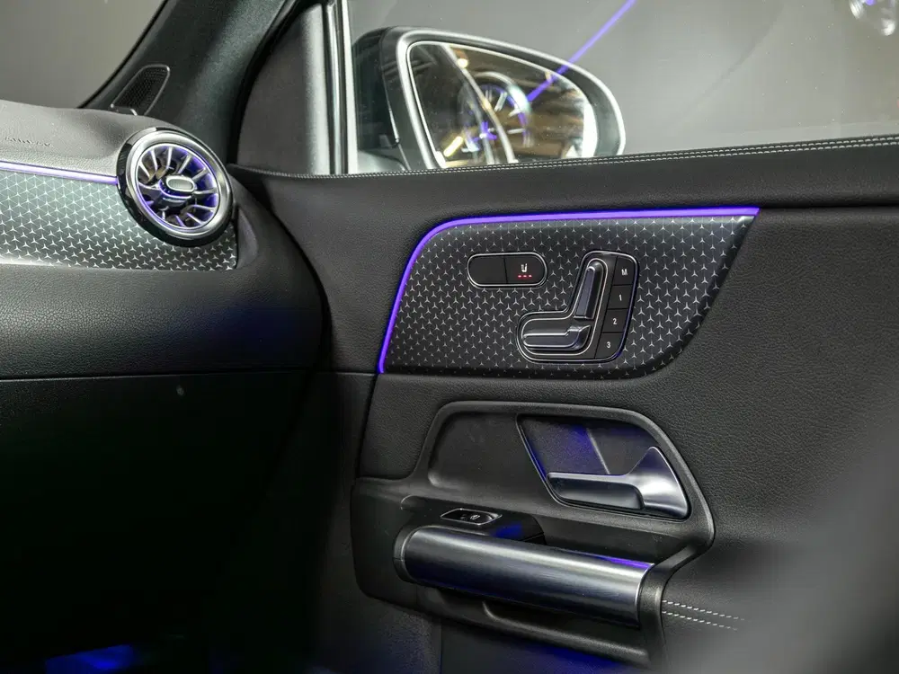 Mercedes-Benz EQA 250+ Business Solution Luxury 71 kWh Panor uit 2026, foto 19