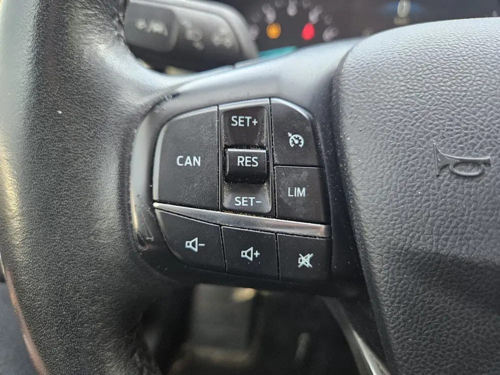 Ford Focus Wagon 1.0 EcoBoost NAVI TEL LM PDC CAMERA uit 2019, foto 16