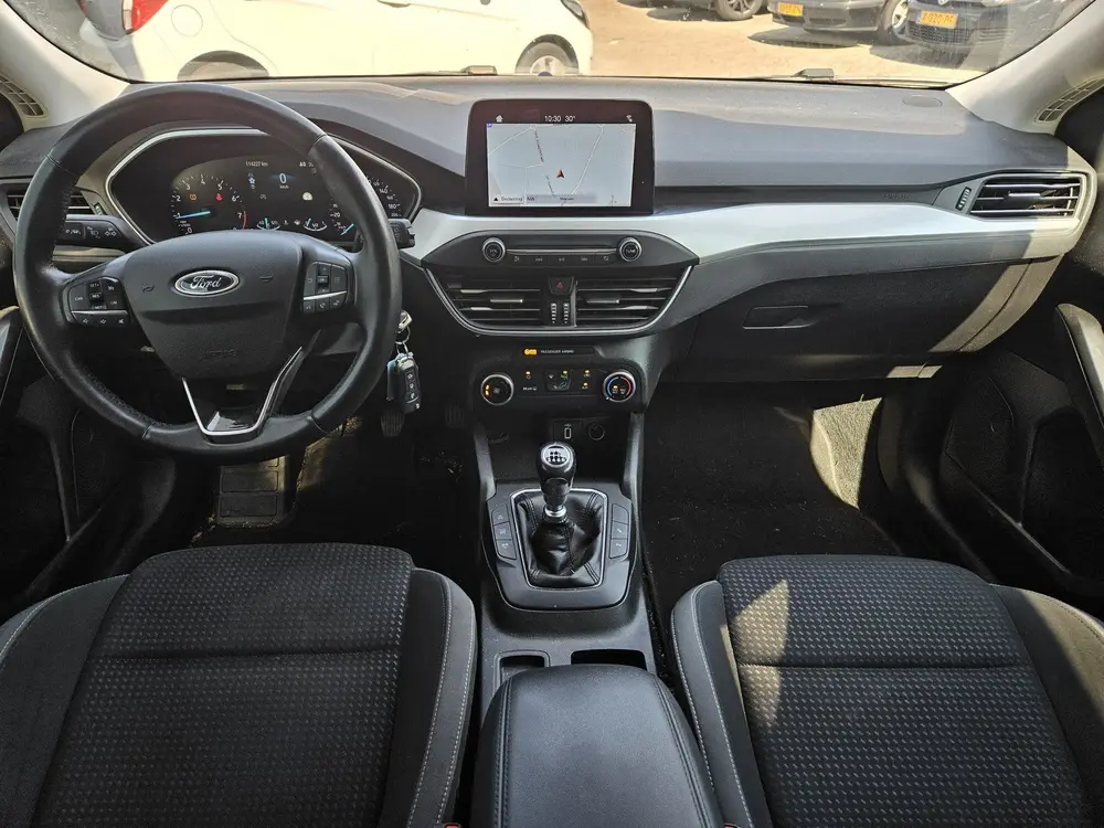 Ford Focus Wagon 1.0 EcoBoost NAVI TEL LM PDC CAMERA uit 2019, foto 8