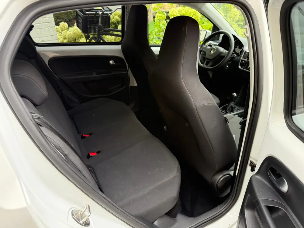 Volkswagen Up! 1.0 65PK 5D 2021 Wit uit 2021, foto 6