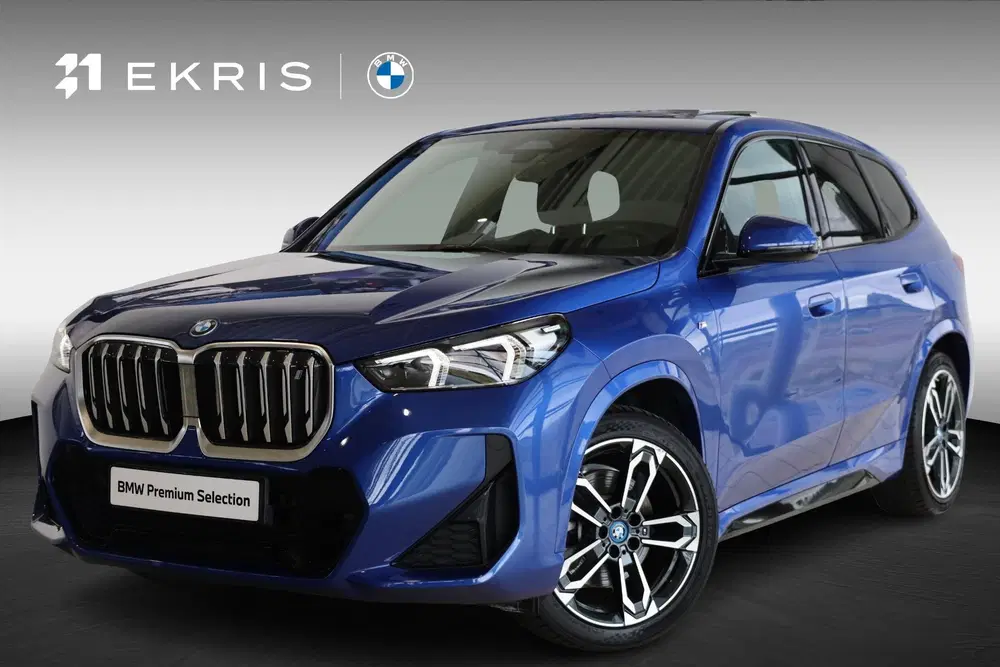 BMW iX1 xDrive30 uit 2023