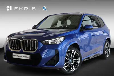 BMW iX1 xDrive30 uit 2023