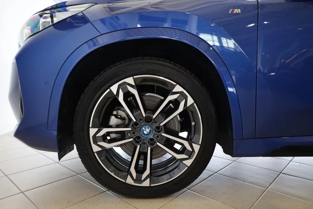 BMW iX1 xDrive30 uit 2023, foto 7