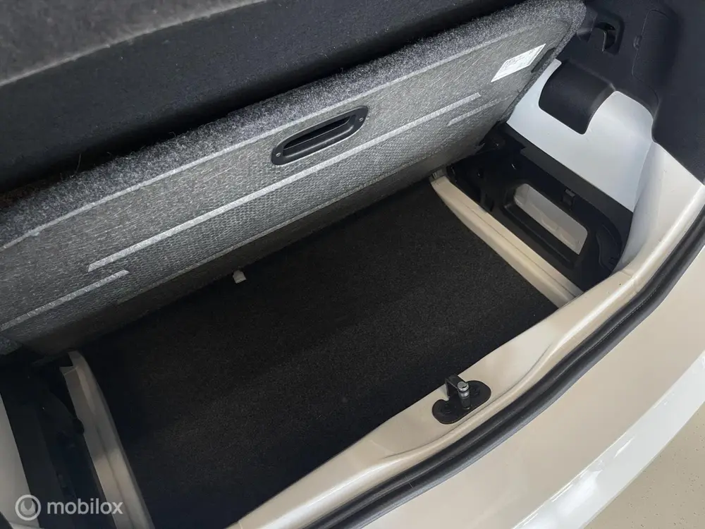 Volkswagen Up! Move | Camera | Stoelverwarming | Cruise | 77 uit 2023, foto 11
