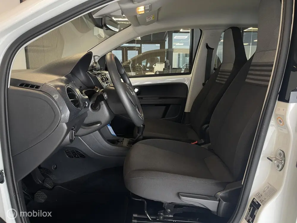 Volkswagen Up! Move | Camera | Stoelverwarming | Cruise | 77 uit 2023, foto 17