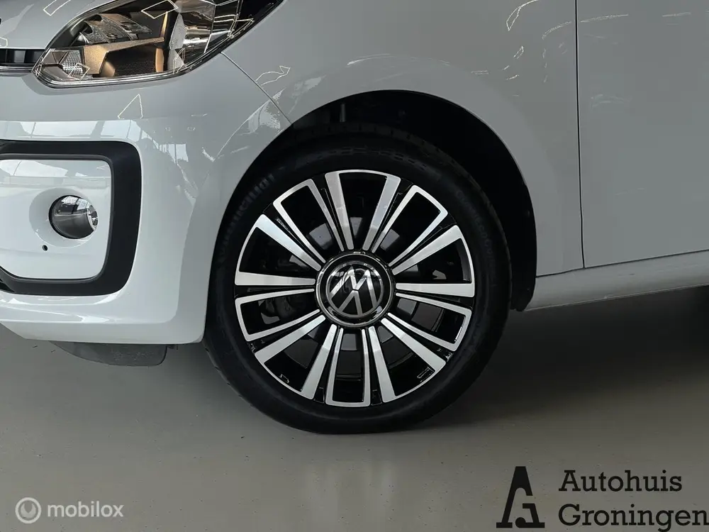 Volkswagen Up! Move | Camera | Stoelverwarming | Cruise | 77 uit 2023, foto 2
