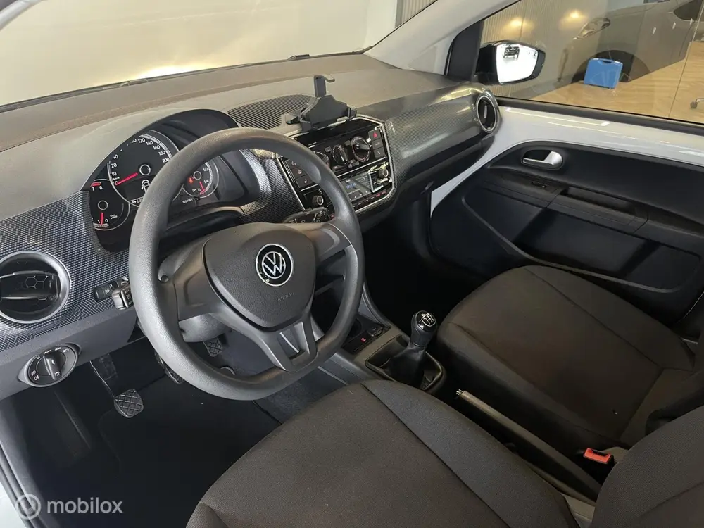 Volkswagen Up! Move | Camera | Stoelverwarming | Cruise | 77 uit 2023, foto 4