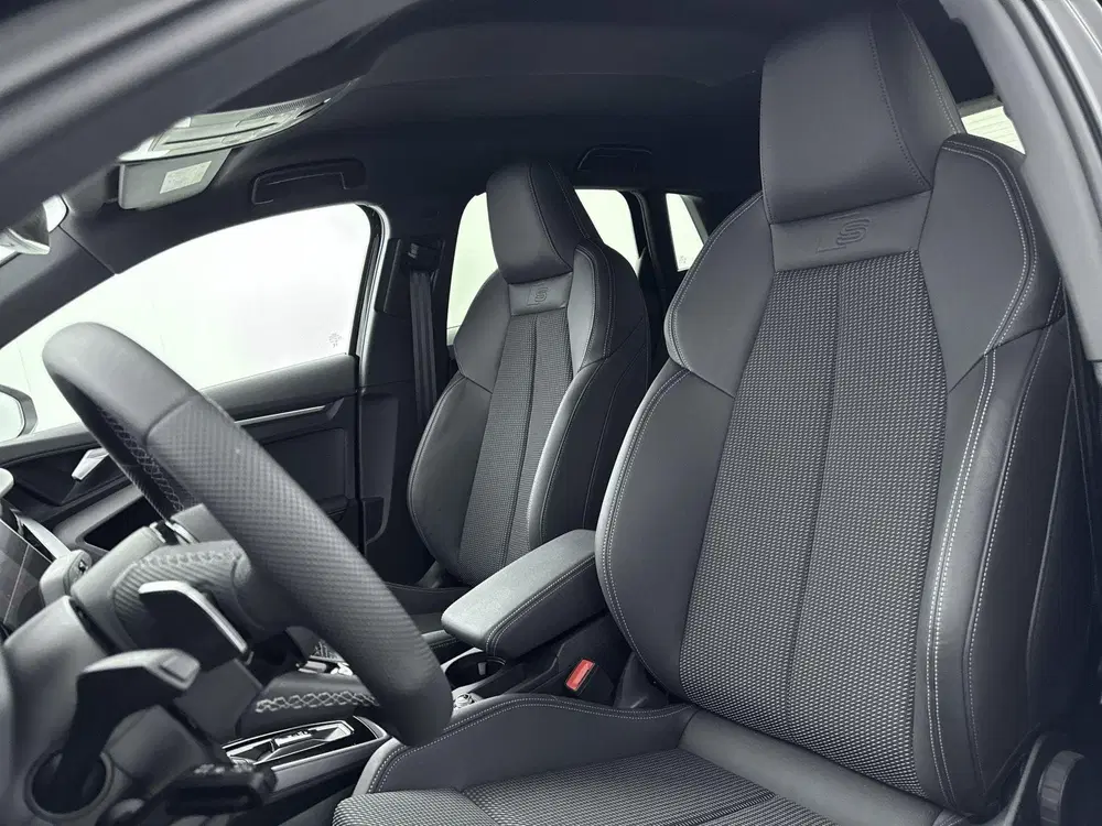 Audi A3 40 TFSI e S edition uit 2025, foto 16