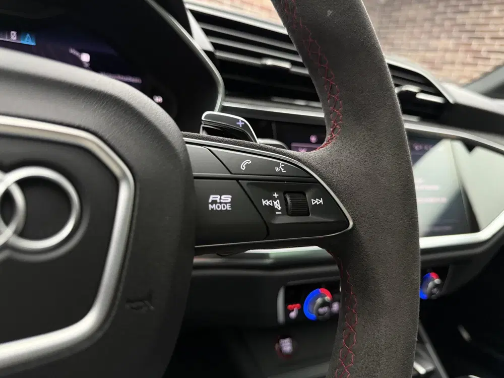 Audi RS Q3 TFSI Nardo Panorama Virtual 360 Trekhaak B uit 2021, foto 13